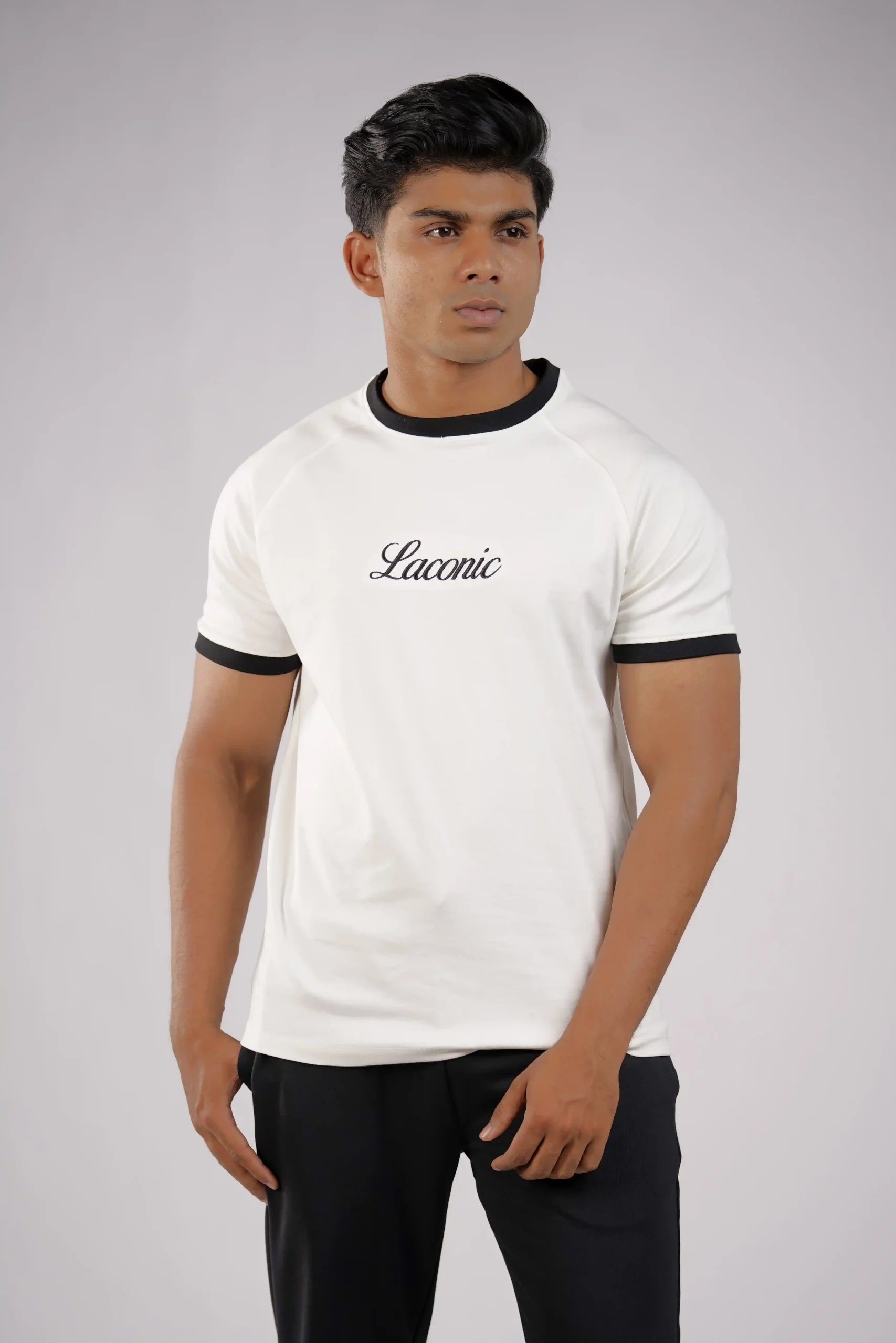 RAGLAN CREW WHITE 1